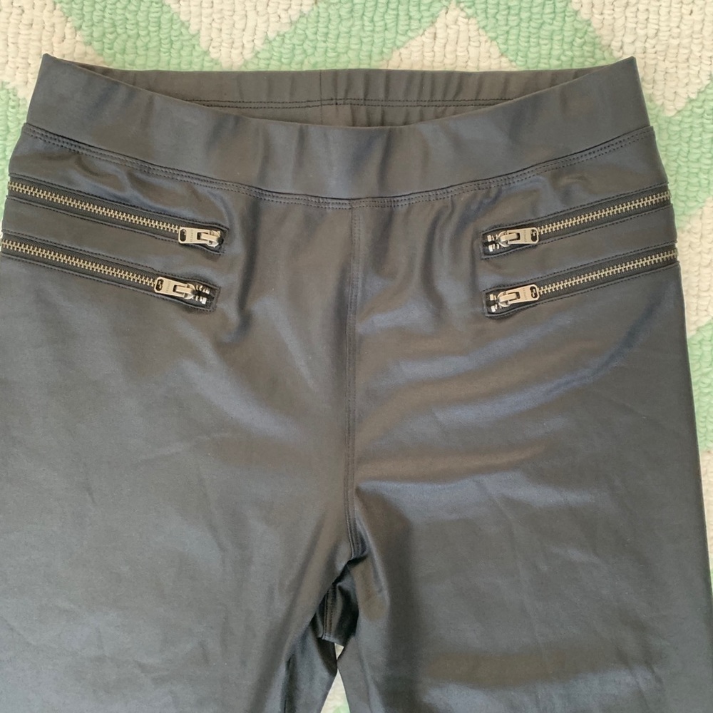 Express skinny mid-rise leggings w/ zippers